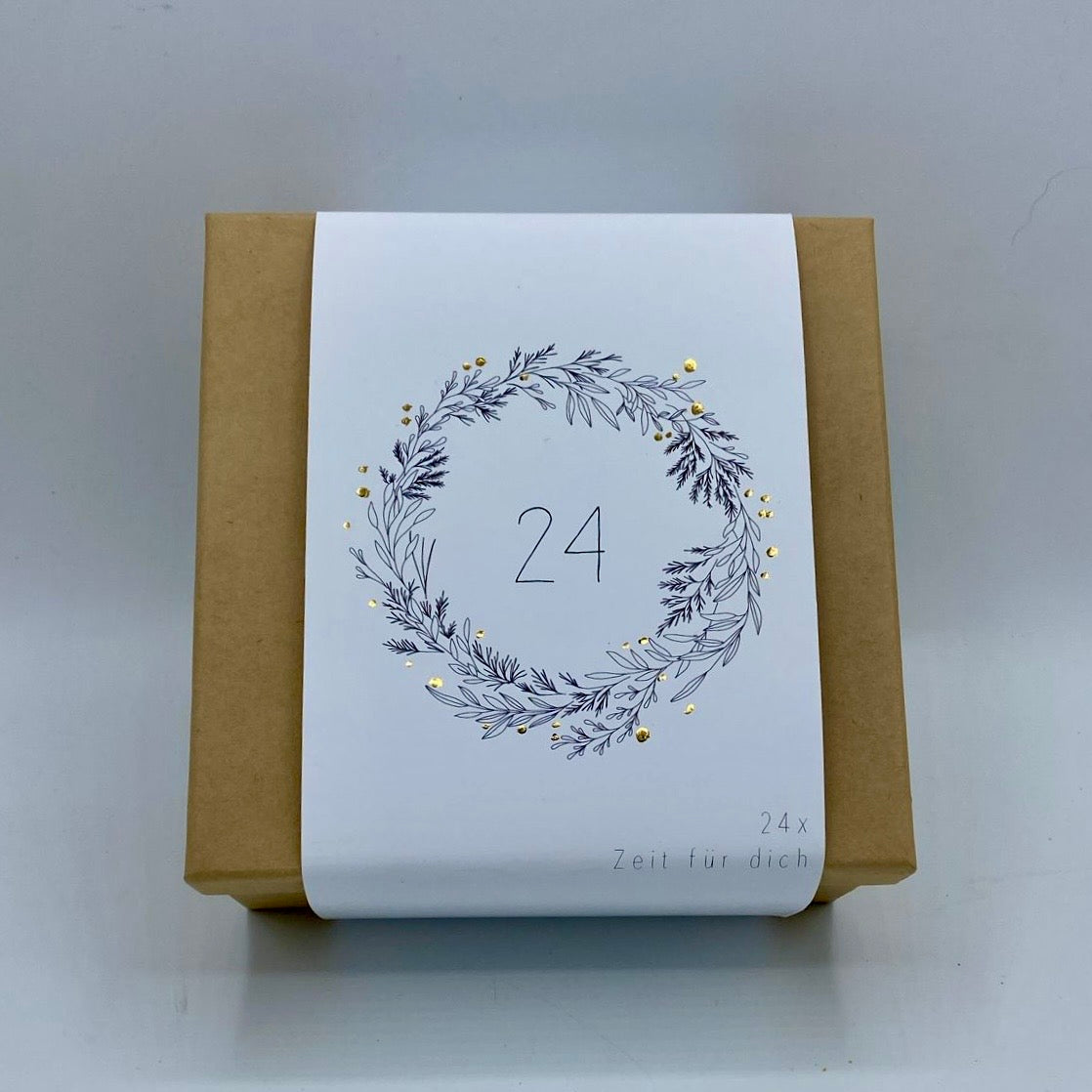 Mini Adventskalender mit Bienenwachskerzen